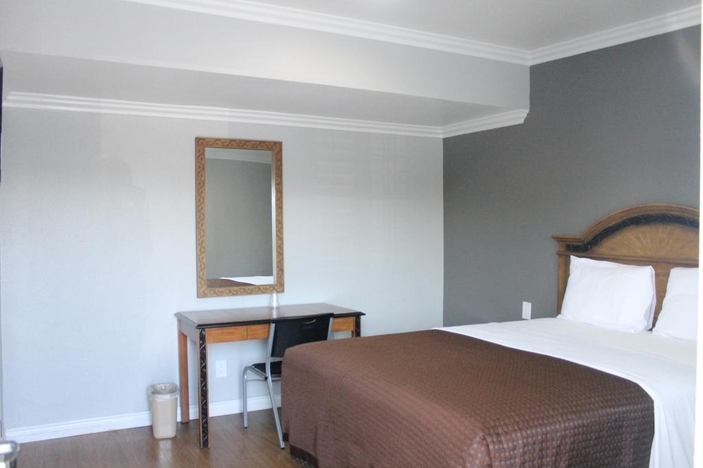 Town House Motel Lynwood Buitenkant foto