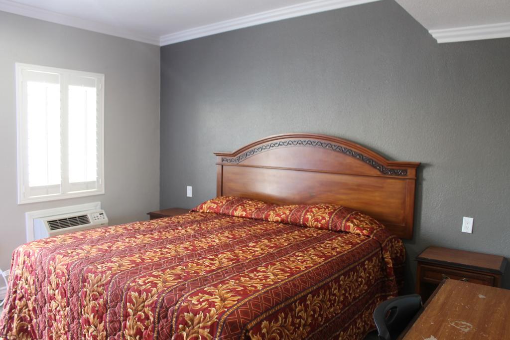 Town House Motel Lynwood Buitenkant foto
