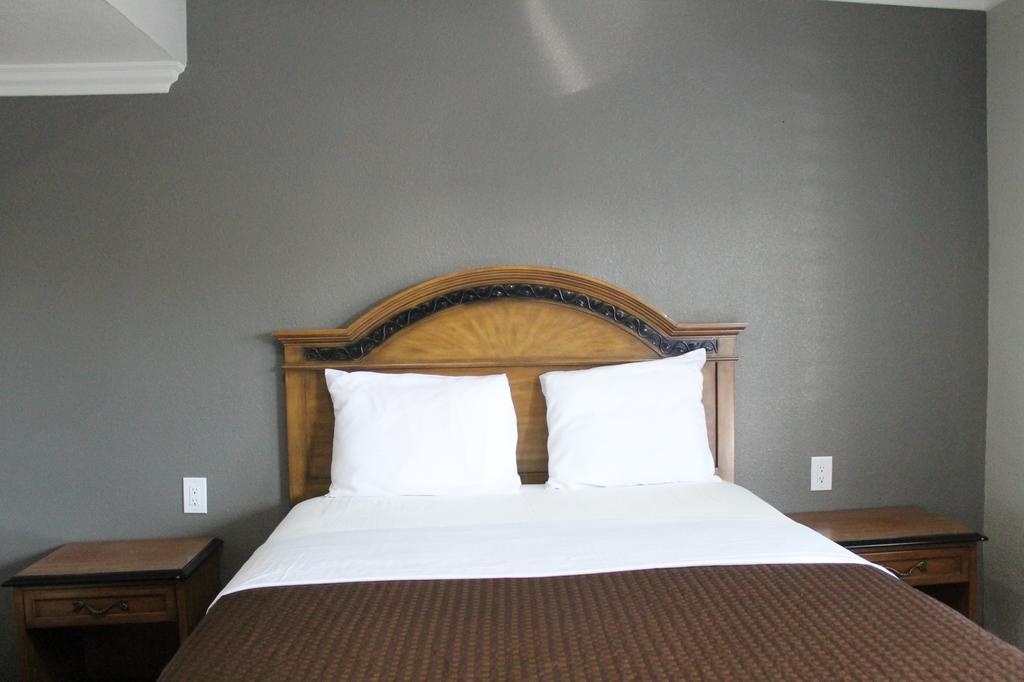 Town House Motel Lynwood Buitenkant foto
