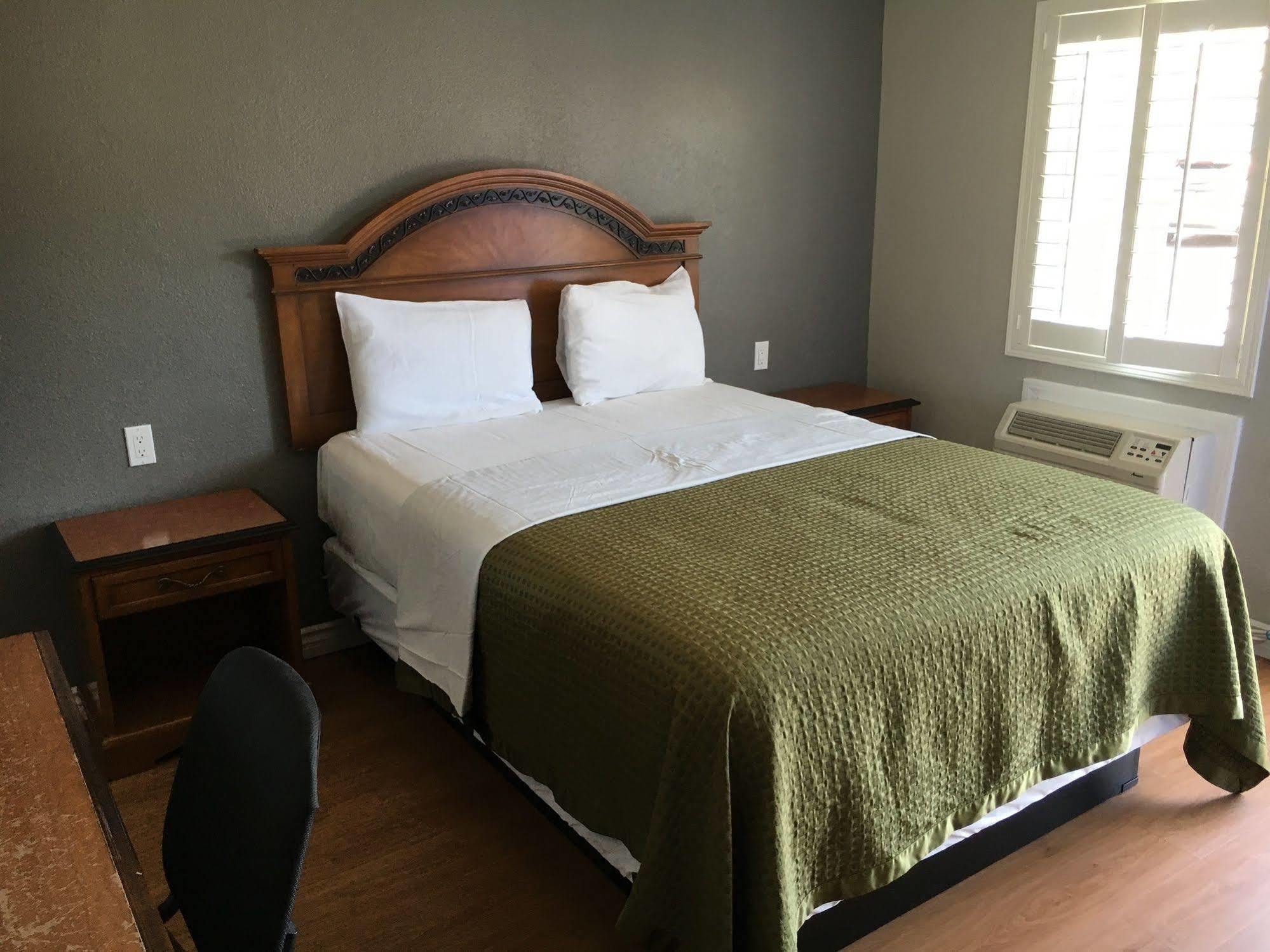 Town House Motel Lynwood Buitenkant foto